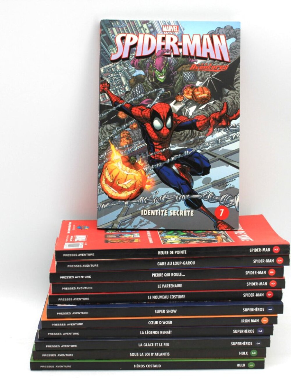 Lot de 12 Marvel Spider-man. Iron Man Thor, Hulk BD Bande Dessinées French